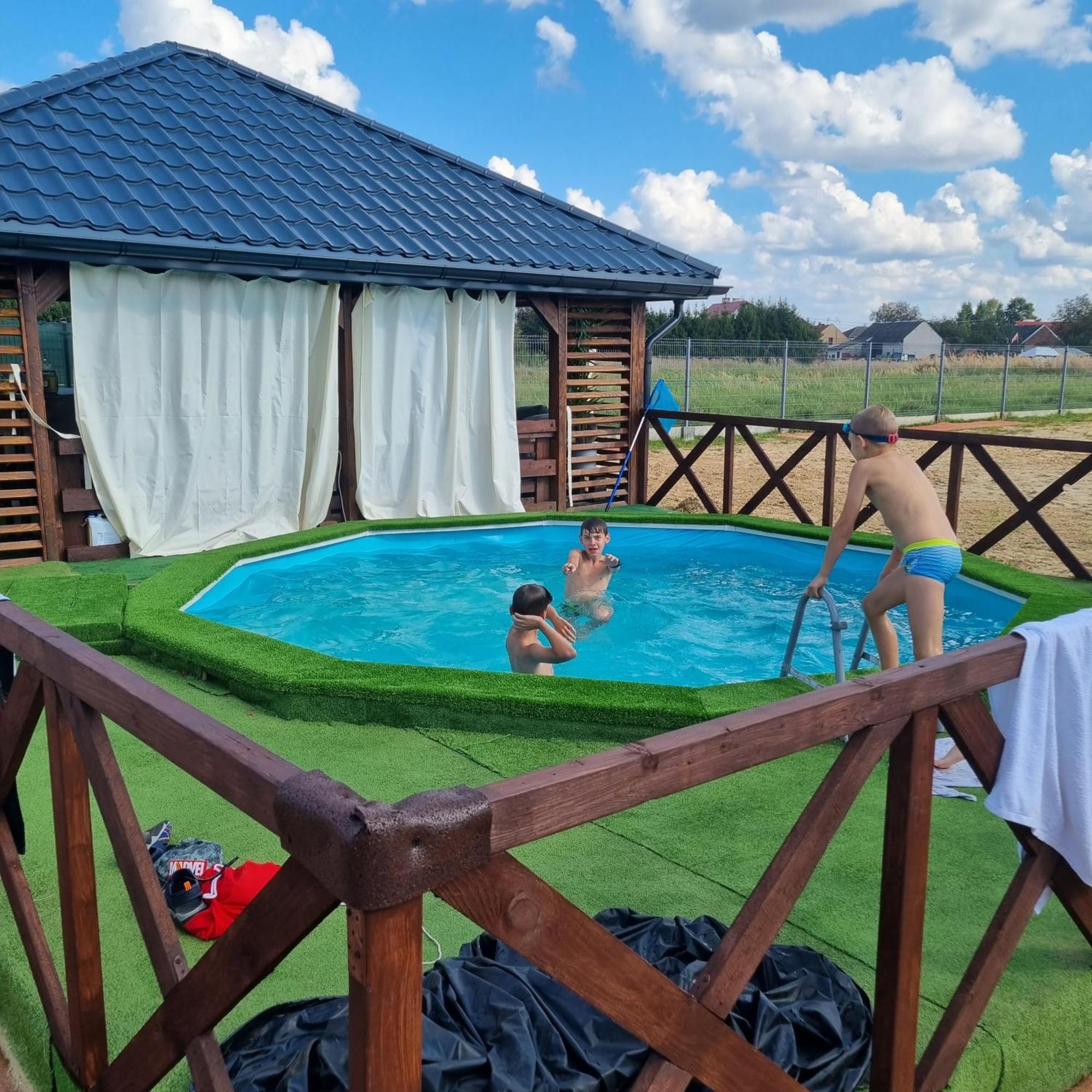 Agroturystyka Dom Z Bali Caloroczny Turbia Exteriér fotografie